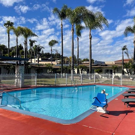 Fallbrook Country Inn Luaran gambar