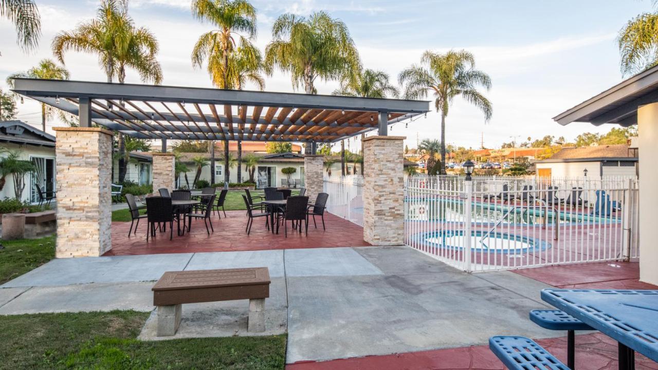Fallbrook Country Inn Luaran gambar