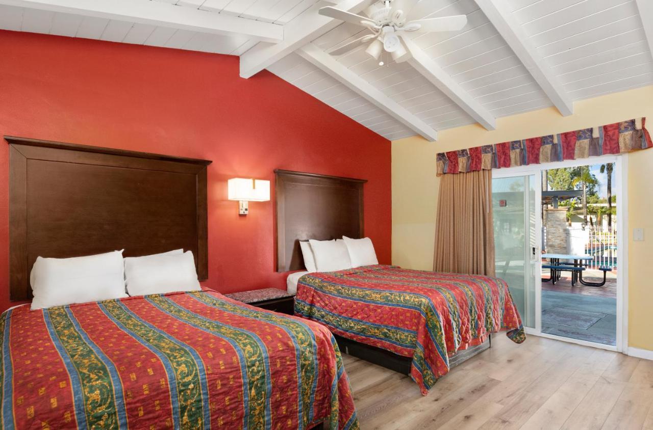 Fallbrook Country Inn Luaran gambar