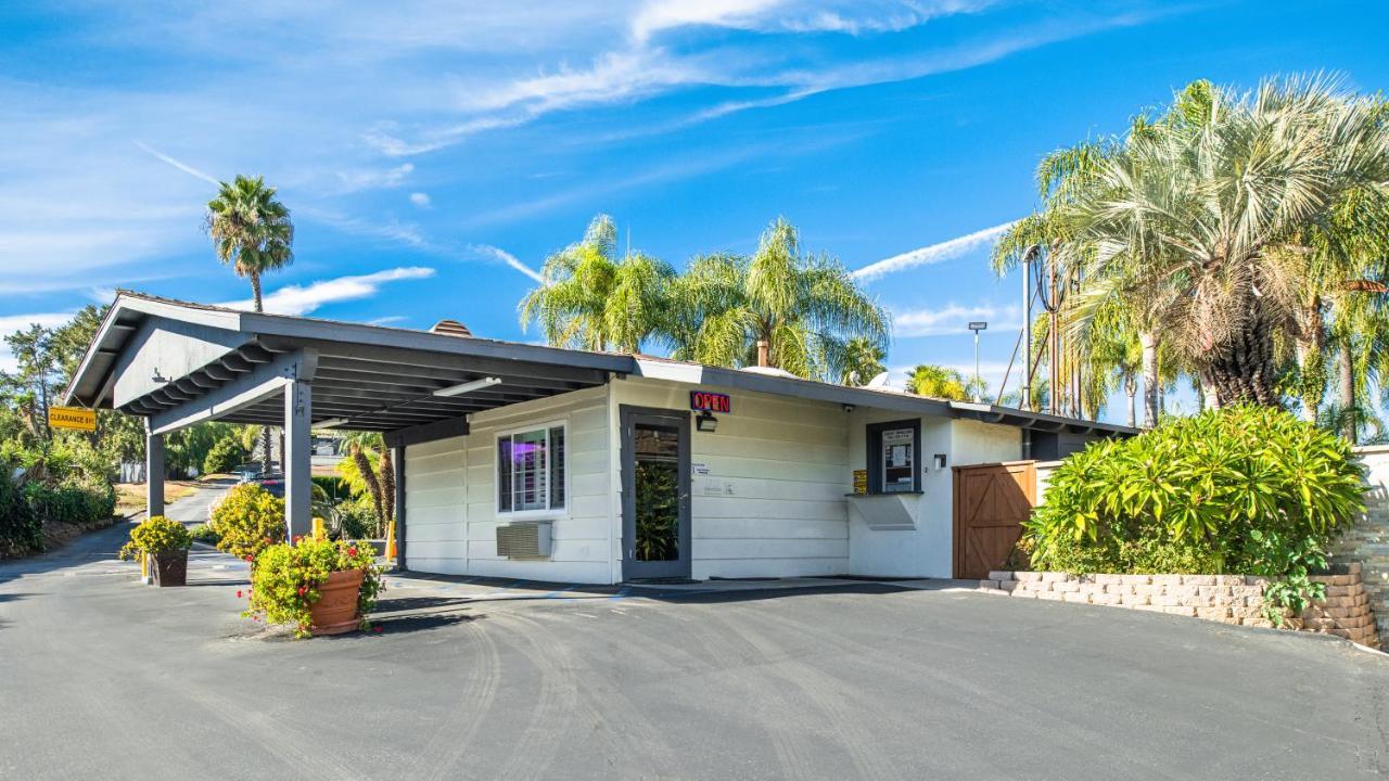 Fallbrook Country Inn Luaran gambar