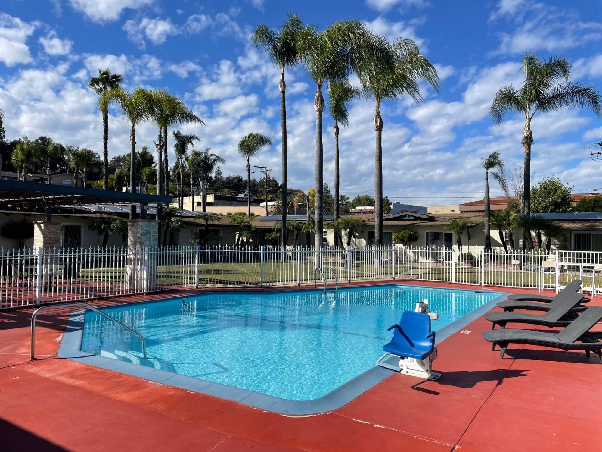 Fallbrook Country Inn Luaran gambar